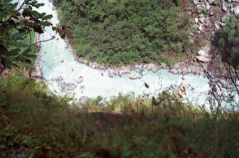 29_marsyandi_river.JPG